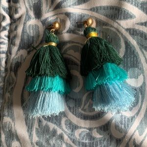 Fringe earring! Perfect for summer!